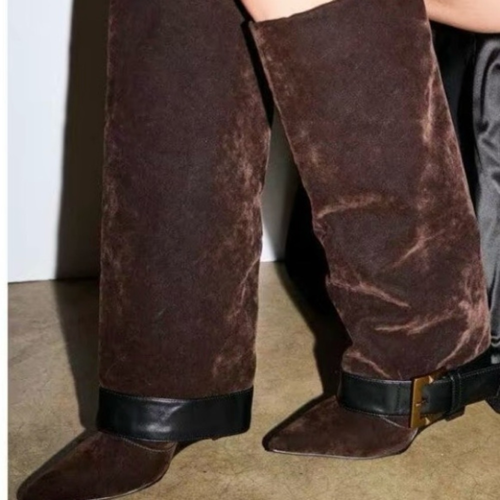Stylish Brown Women's Wedge Boots